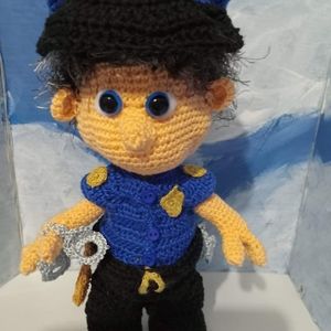 Crochet Police Officer